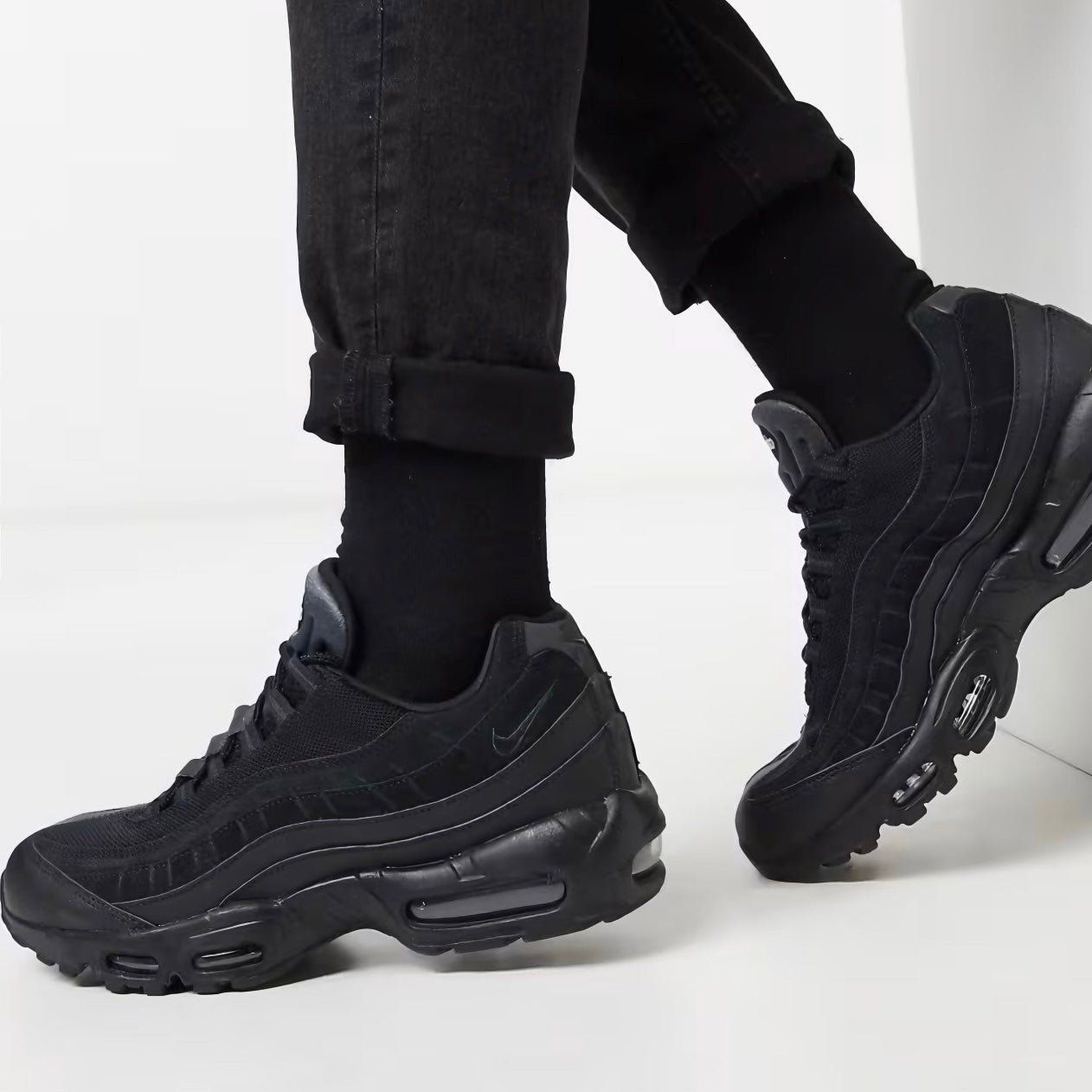 Tênis Nike Air Max 95 Preto