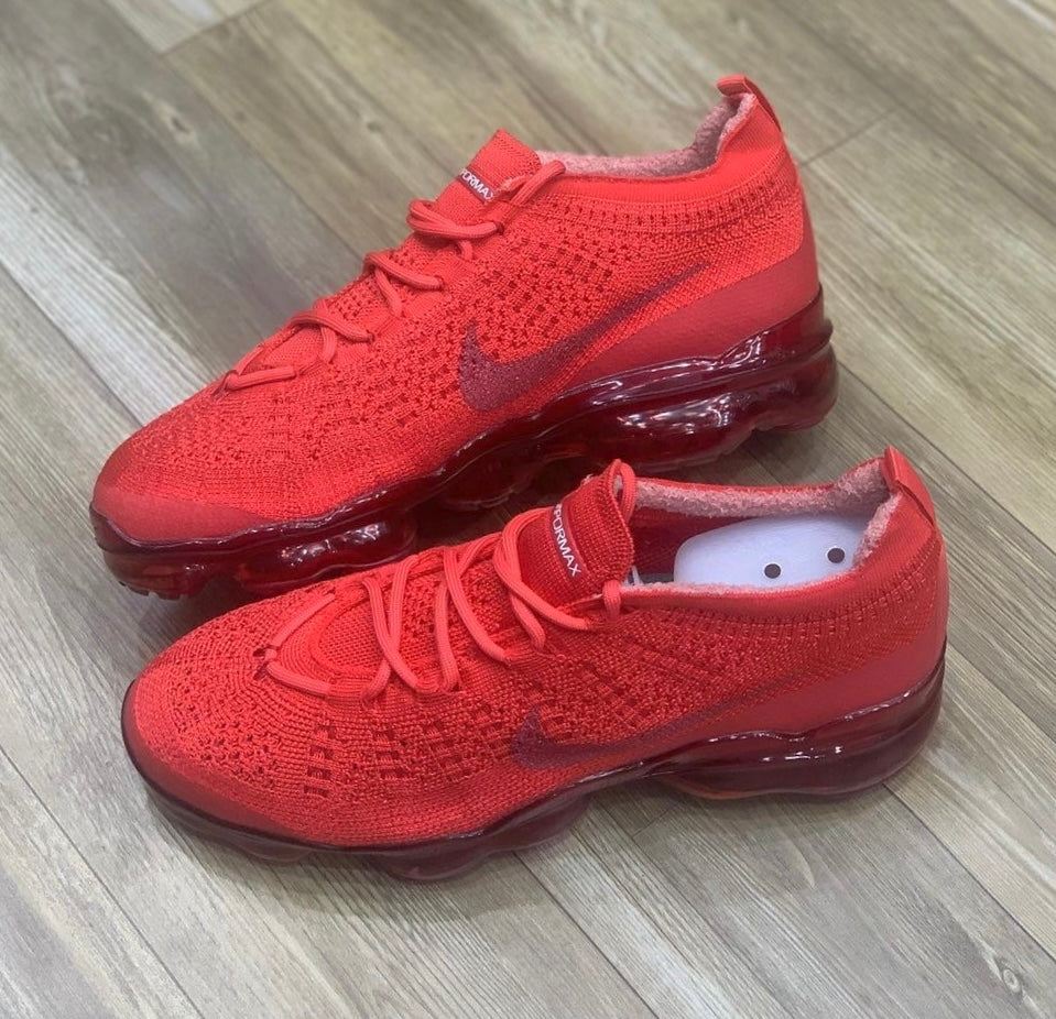 Tênis Air VaporMax 2023 Flyknit 'Triple Red'