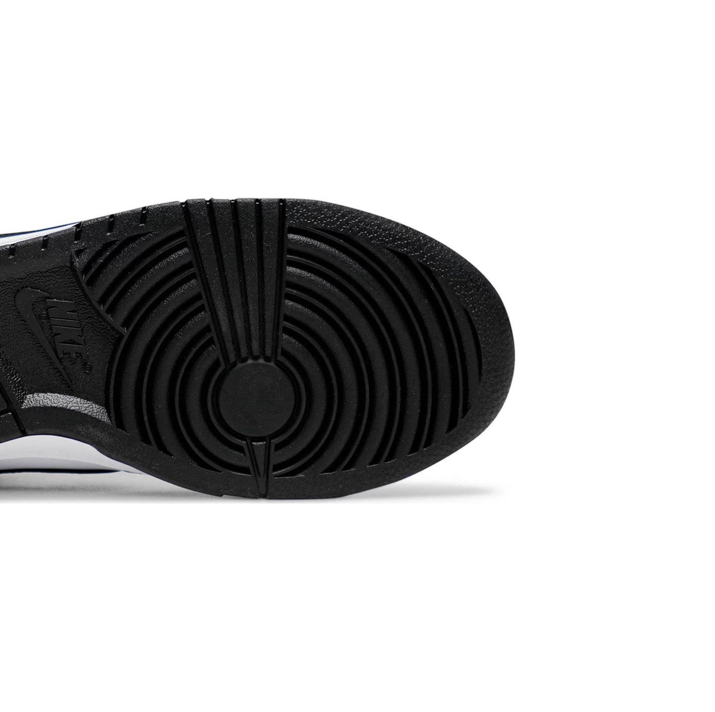 Tênis Nike Dunk Low 'Black White' Panda
