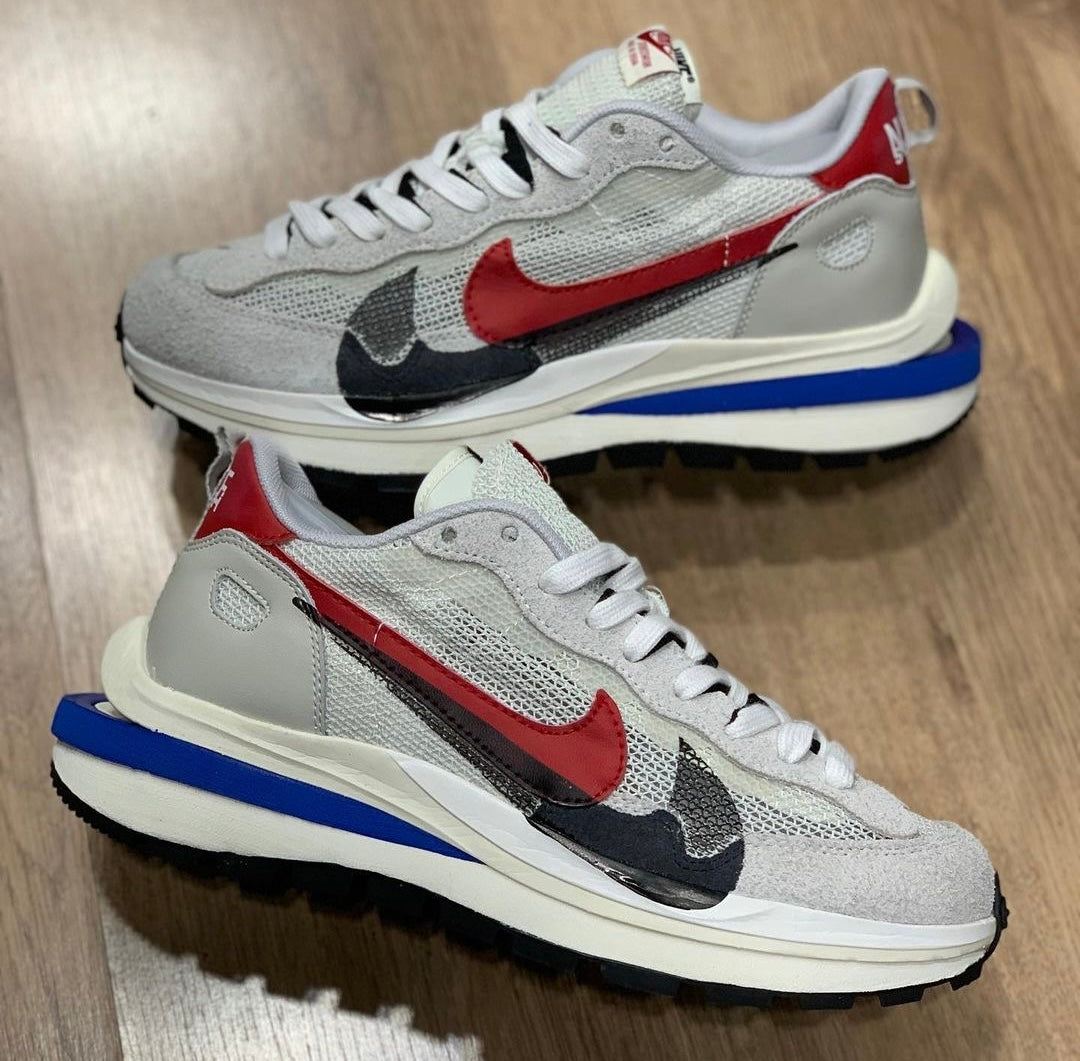 Tênis Sacai x VaporWaffle 'Sail'