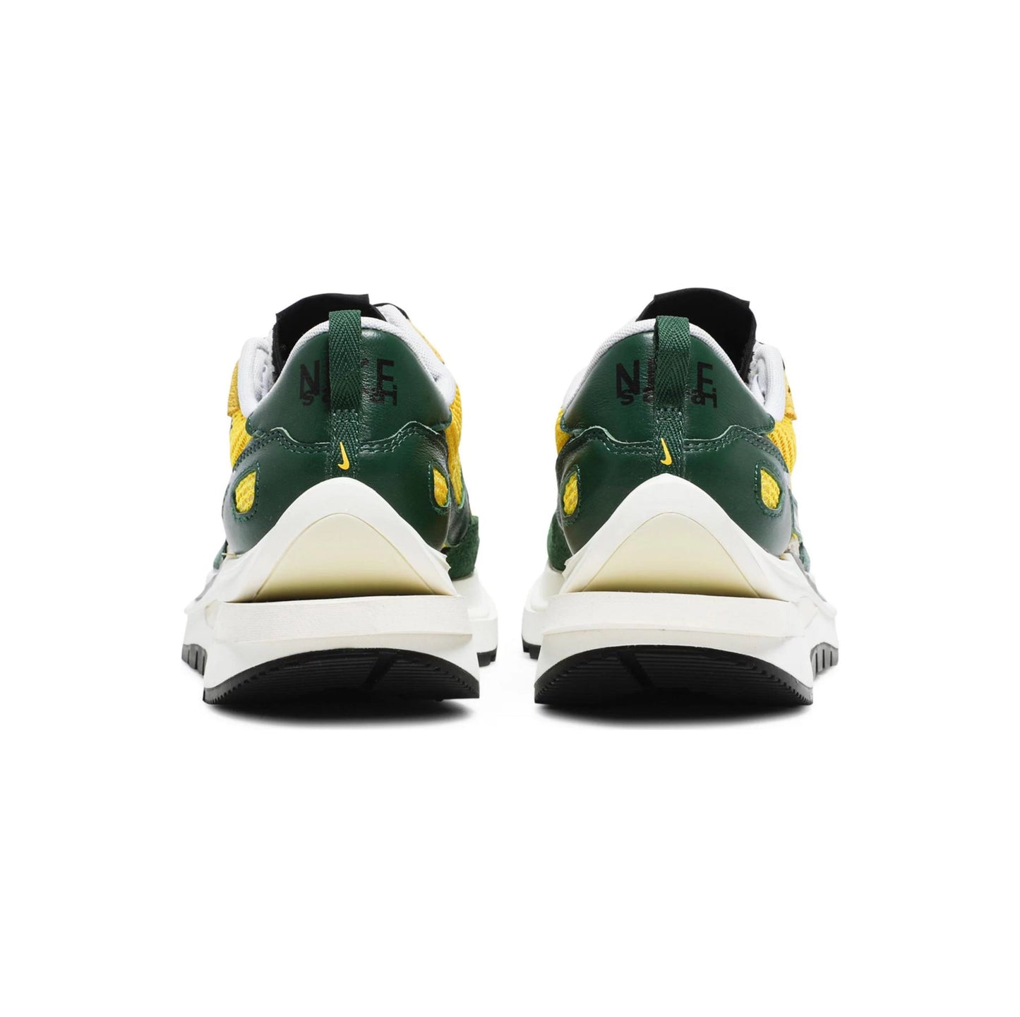 Tênis Sacai x VaporWaffle 'Tour Yellow'