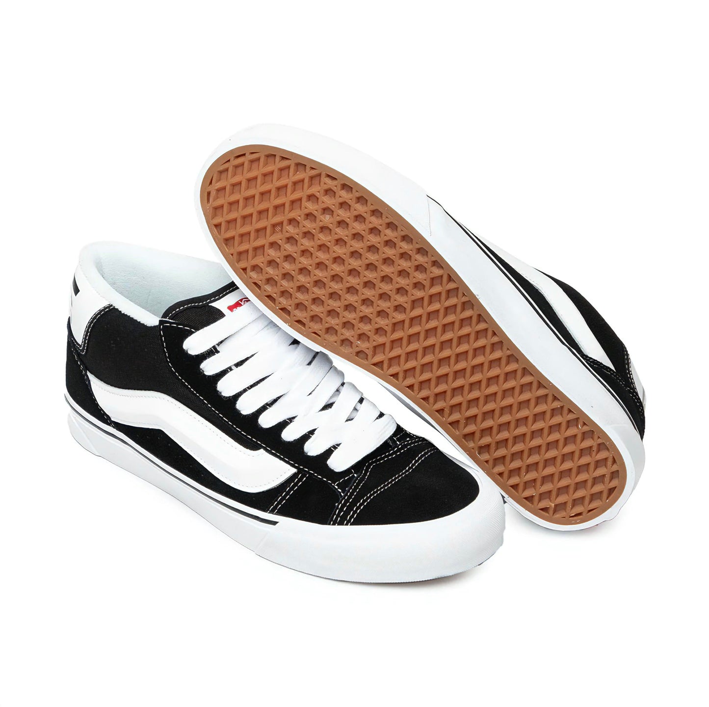 Tênis Vans Knu Skool Mid ‘Black White’