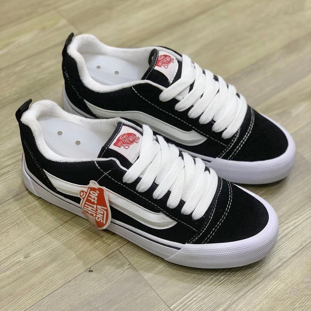 Tênis Vans Knu Skool ‘Black White’
