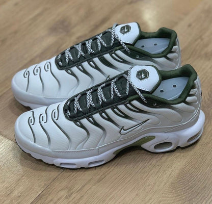 Tênis Air Max Plus Phantom 'Neutral Olive'