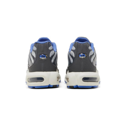 Tênis Air Max Plus 'Social F.C'