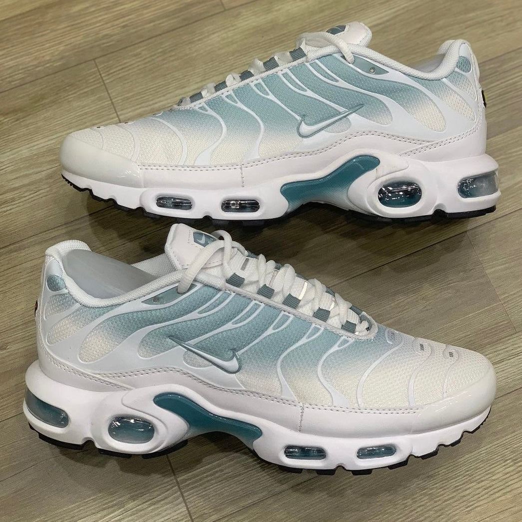 Tênis Air Max Plus 'White Mica Green'