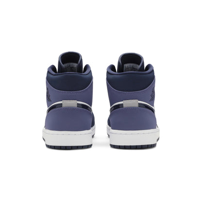 Tênis Jordan 1 Mid 'Obsidian Sanded Purple'