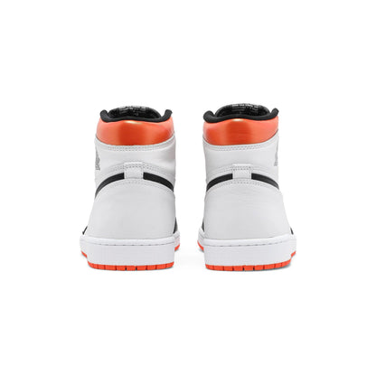 Tênis Jordan 1 Retrô High 'Electro Orange'