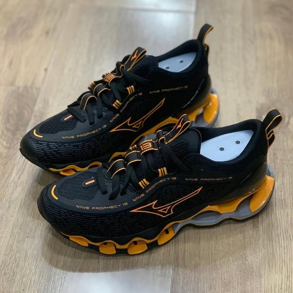 Tênis Mizuno Wave Prophecy XIII 'Black/Orange'