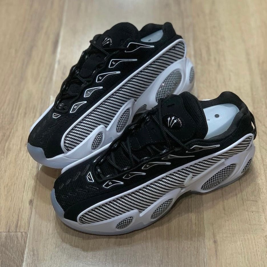 Tênis Nocta x Nike Glide Drake 'Black White'
