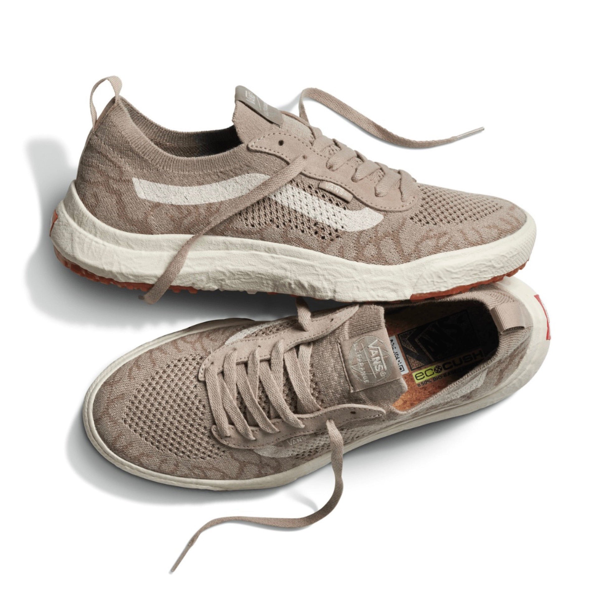 Tênis Vans Feminino Ultrarange VR3 'Beige'