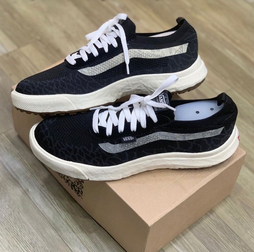 Tênis Ultrarange VR3 'Black Marshmallow'